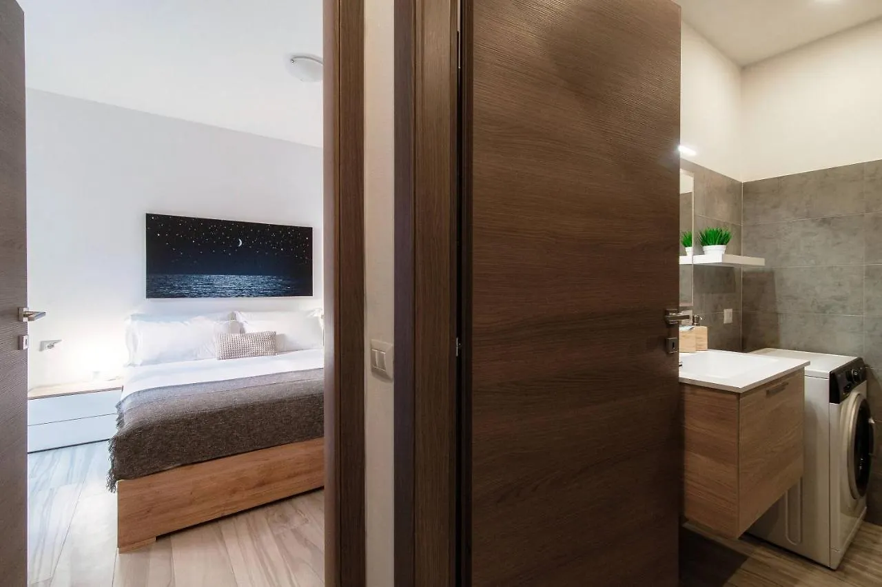 Lianora Apartment By Quokka 360 - Comfortable And Modern Flat In The Centre Of Como