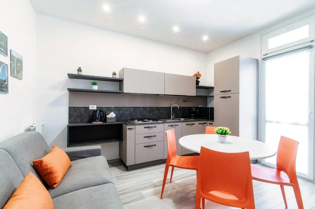 Lianora Apartment By Quokka 360 - Comfortable And Modern Flat In The Centre Of Como Italy